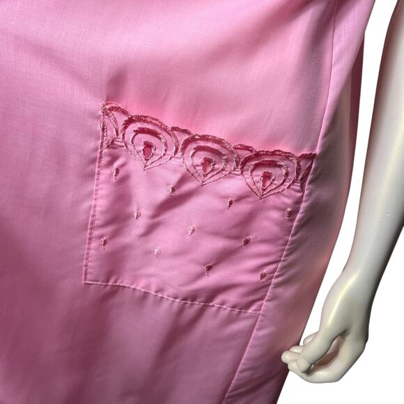 Vintage Pink Nightgown Robe House Dress Embroidered Rose Scalloped Sleeves - Picture 10 of 10